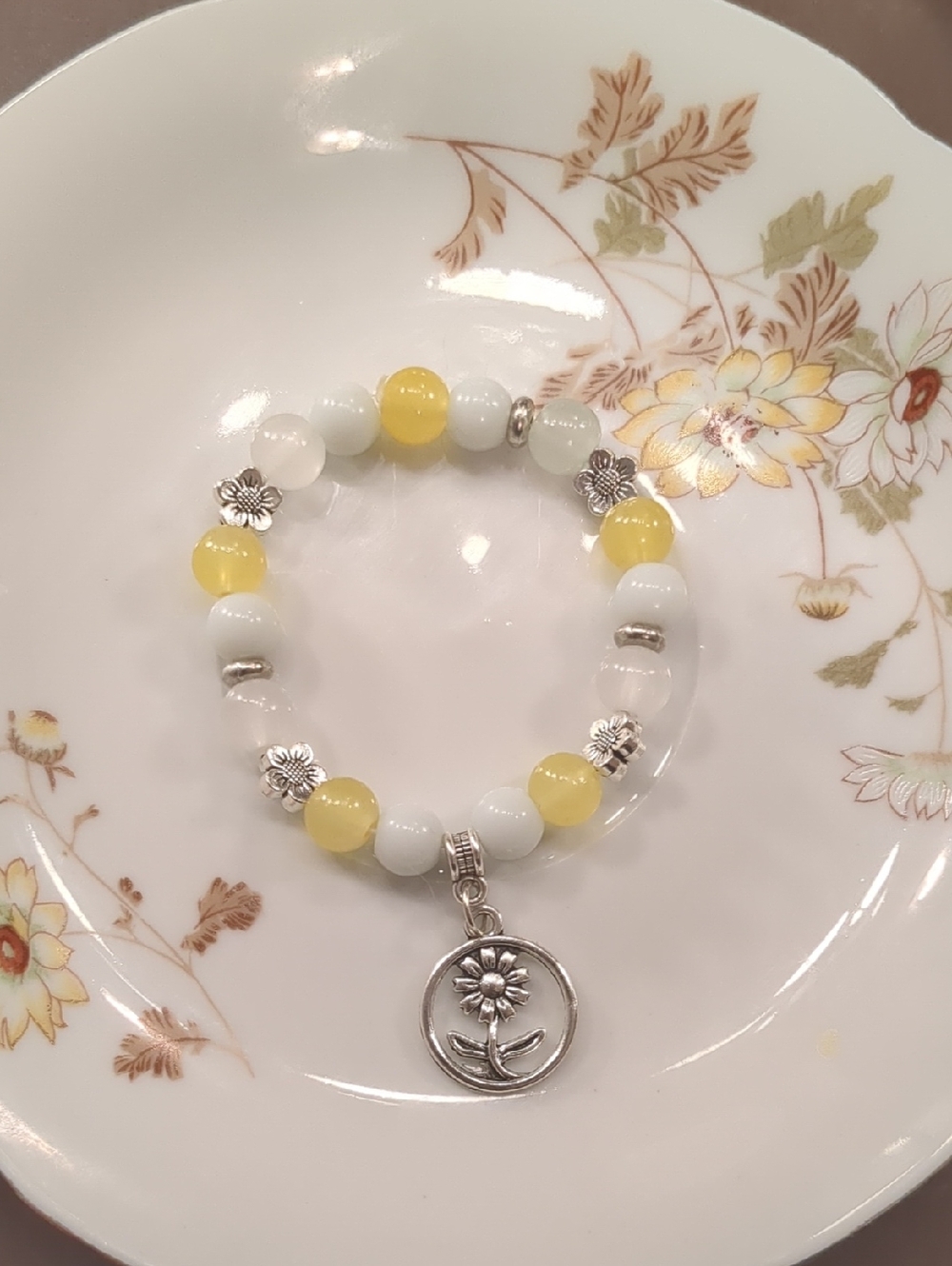Handmade Yellow & White Beaded Daisy Bracelet - Handcrafted In Maine